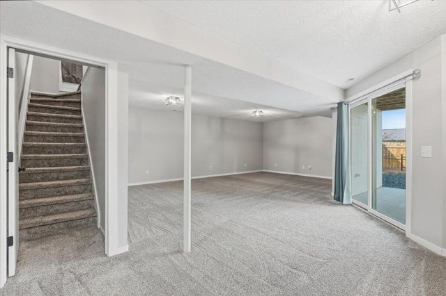 105 KINGSRIDGE Drive, Council Bluffs, IA 51503