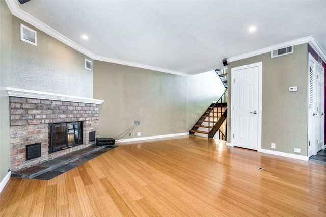 2020 N Garrett Avenue 107, Dallas, TX 75206