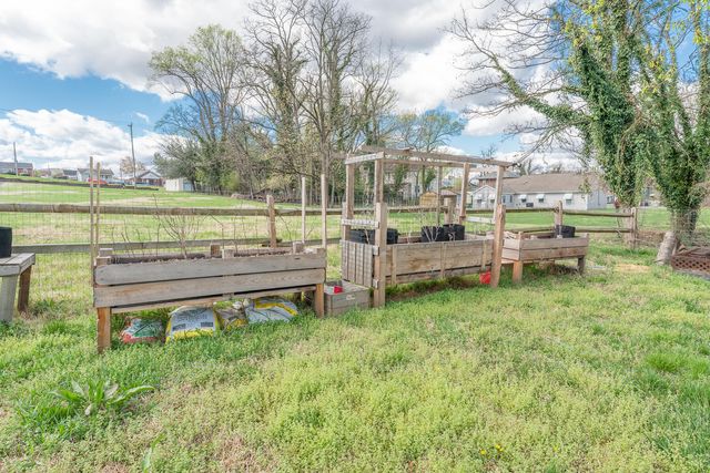 1729 Marvin ST, Roanoke, VA 24014