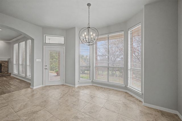 686 Cattlebaron Parc Drive, Fort Worth, TX 76108