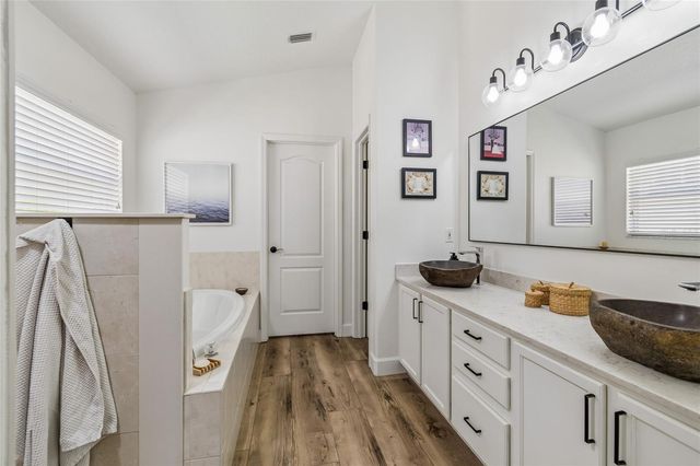 6128 WHIMBRELWOOD DRIVE, Lithia, FL 33547