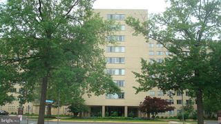 6641 WAKEFIELD DR #801, Alexandria, VA 22307