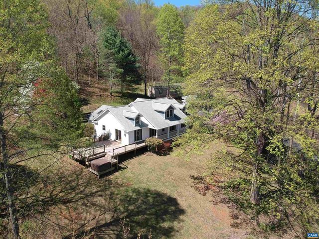 689 MUTTON HOLLOW RD, Stanardsville, VA 22973
