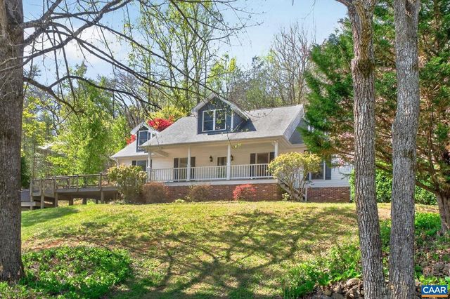 689 MUTTON HOLLOW RD, Stanardsville, VA 22973