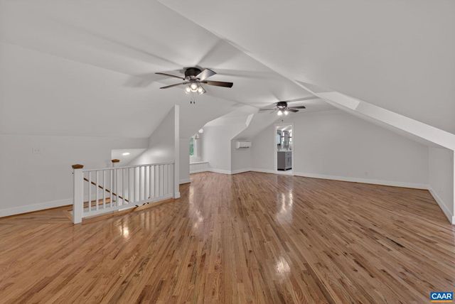 689 MUTTON HOLLOW RD, Stanardsville, VA 22973