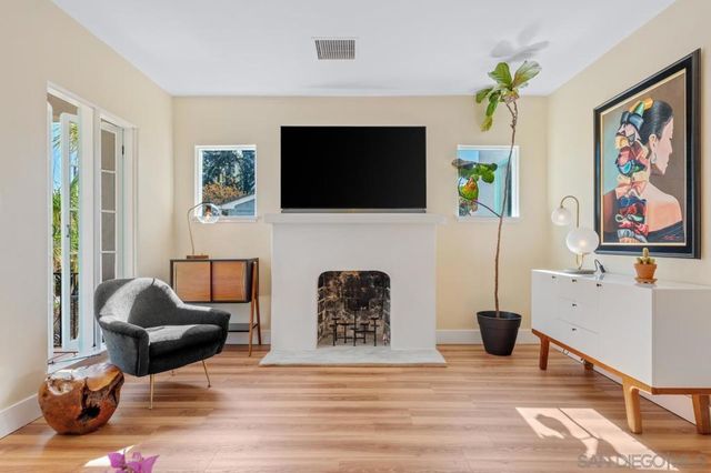 4460 4462 Dayton St, San Diego, CA 92115