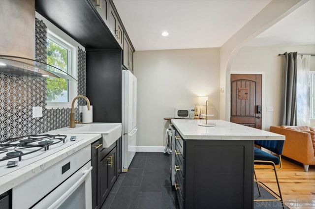 4460 4462 Dayton St, San Diego, CA 92115