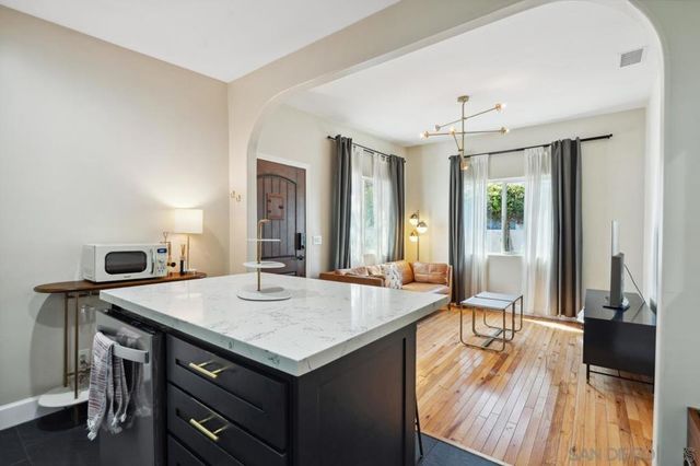 4460 4462 Dayton St, San Diego, CA 92115