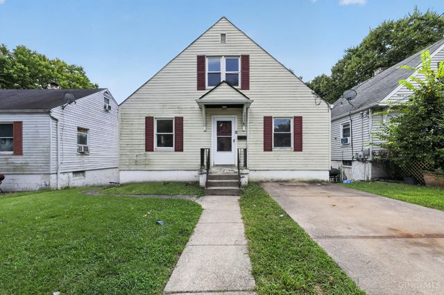 1911 Ashbrook Drive, Cincinnati, OH 45238