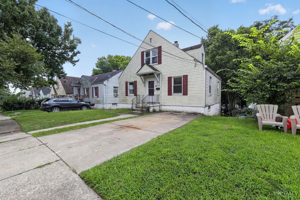 1911 Ashbrook Drive, Cincinnati, OH 45238