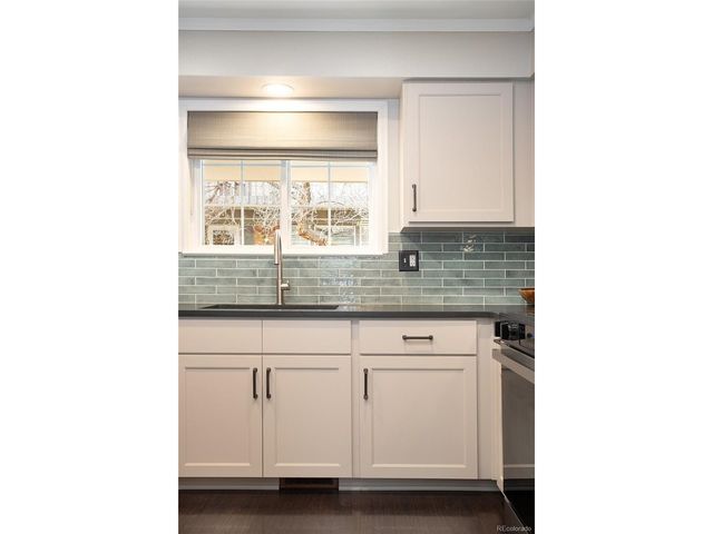 6836 E Briarwood Dr, Centennial, CO 80112