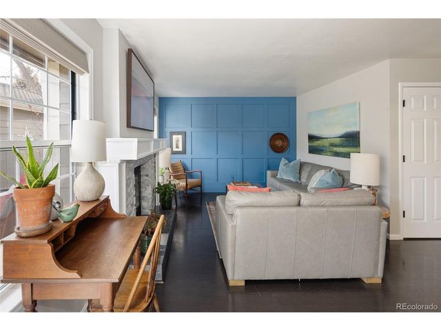 6836 E Briarwood Dr, Centennial, CO 80112