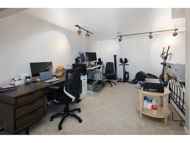 6836 E Briarwood Dr, Centennial, CO 80112