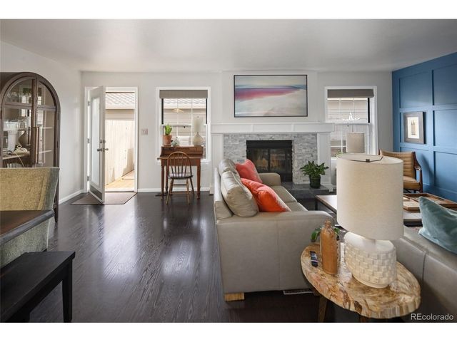 6836 E Briarwood Dr, Centennial, CO 80112