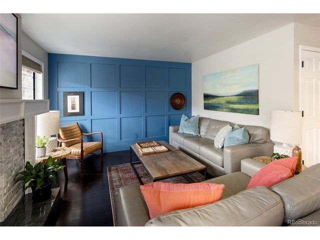 6836 E Briarwood Dr, Centennial, CO 80112