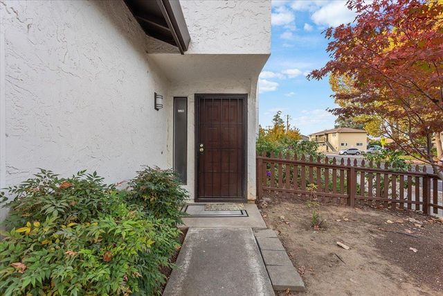 703 Gettysburg Way, Gilroy, CA 95020