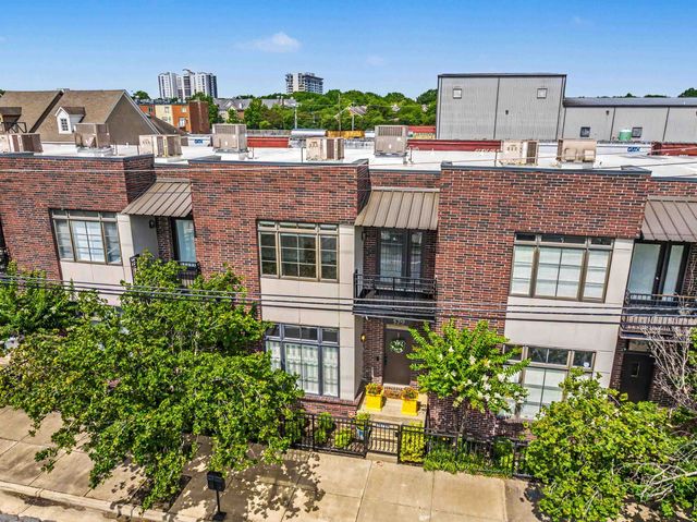 579 S FRONT ST, Memphis, TN 38103