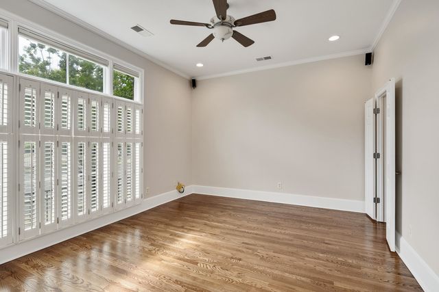 579 S FRONT ST, Memphis, TN 38103