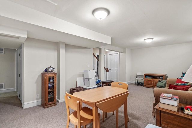 2504 N 90th STREET, Wauwatosa, WI 53226