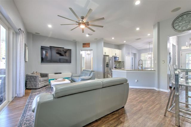 10909 HOLLY CONE DRIVE, Riverview, FL 33569