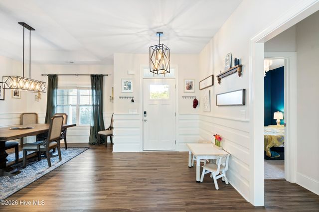 66 Lemongrass Court, Hampstead, NC 28443