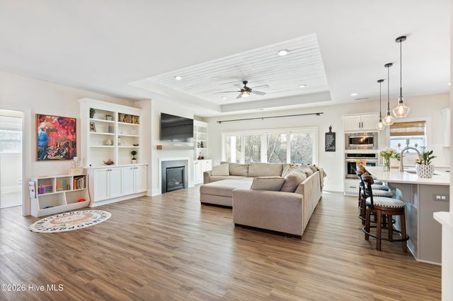 66 Lemongrass Court, Hampstead, NC 28443