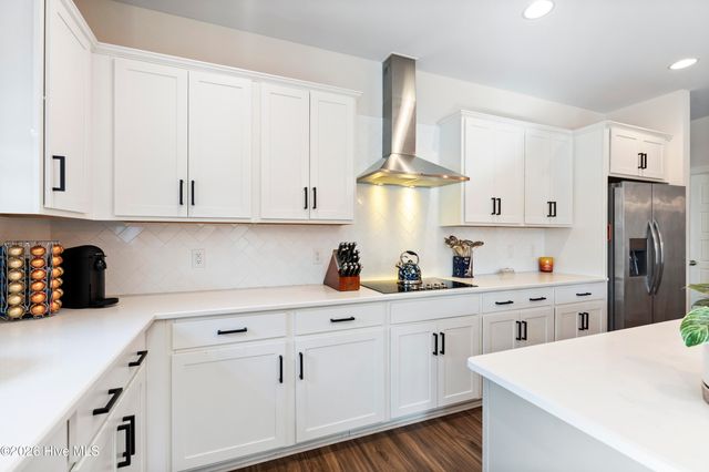 66 Lemongrass Court, Hampstead, NC 28443