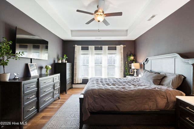 66 Lemongrass Court, Hampstead, NC 28443