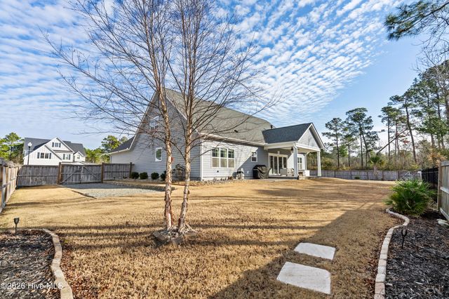 66 Lemongrass Court, Hampstead, NC 28443