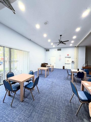 7900 NW 50th St 304, Lauderhill, FL 33351