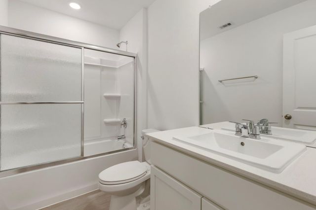 490 Southern Magnolia Way, Magnolia, TX 77354