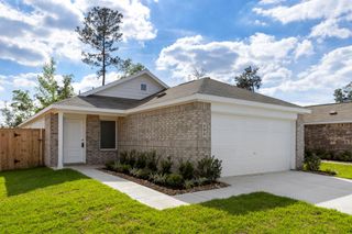 490 Southern Magnolia Way, Magnolia, TX 77354