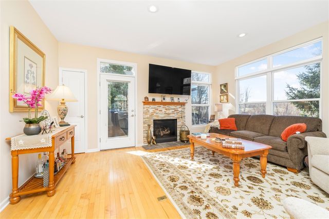 3633 Old Savannah Drive, Kalamazoo, MI 49009