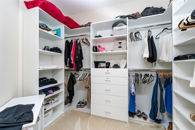 3633 Old Savannah Drive, Kalamazoo, MI 49009