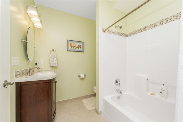 3633 Old Savannah Drive, Kalamazoo, MI 49009