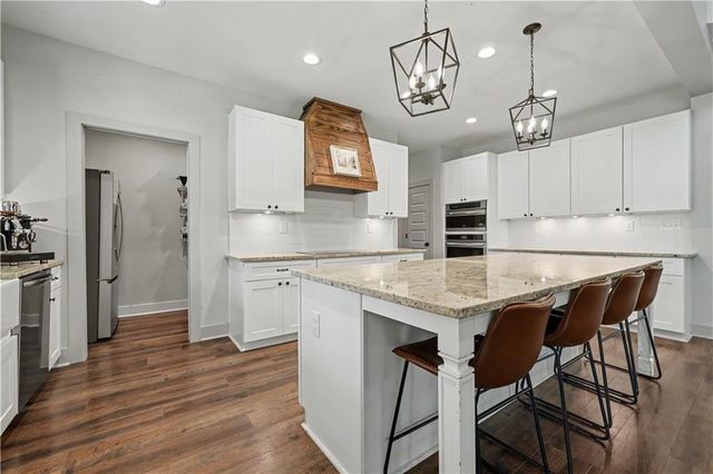 4005 Rocky Creek Trail, Loganville, GA 30052