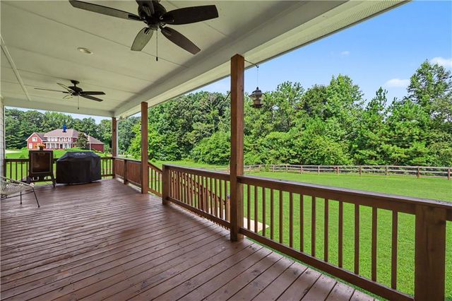 4005 Rocky Creek Trail, Loganville, GA 30052