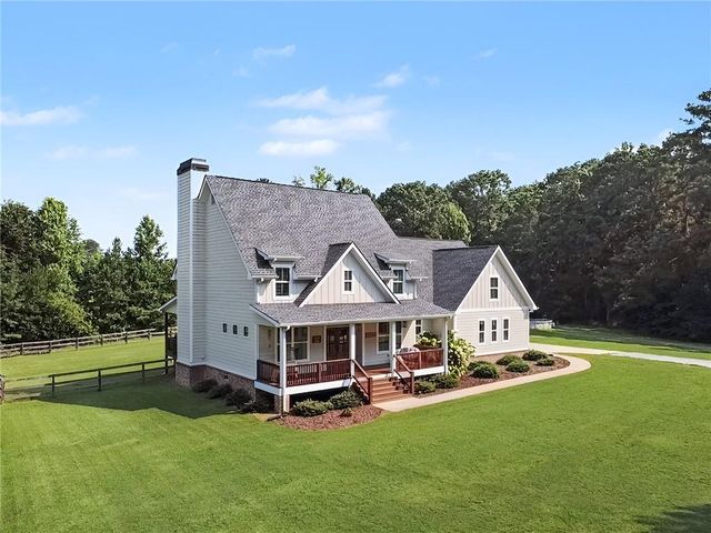 4005 Rocky Creek Trail, Loganville, GA 30052