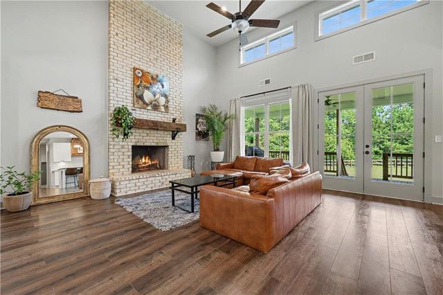 4005 Rocky Creek Trail, Loganville, GA 30052