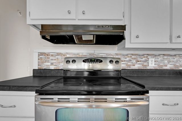 402 Lahoma, Bartlesville, OK 74003