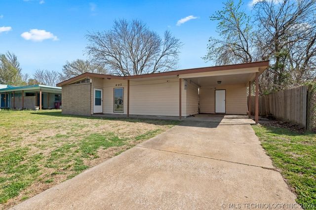402 Lahoma, Bartlesville, OK 74003
