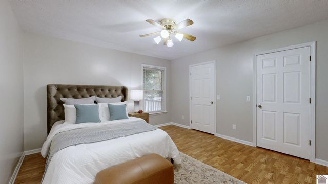 2200 Carol Drive, Murray, KY 42071