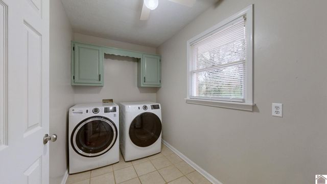 2200 Carol Drive, Murray, KY 42071