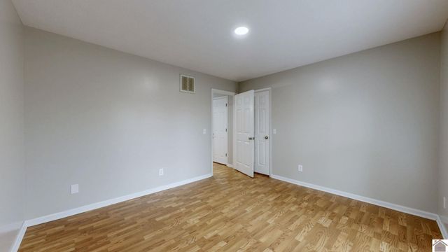 2200 Carol Drive, Murray, KY 42071