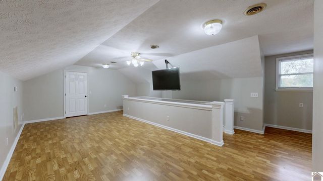 2200 Carol Drive, Murray, KY 42071