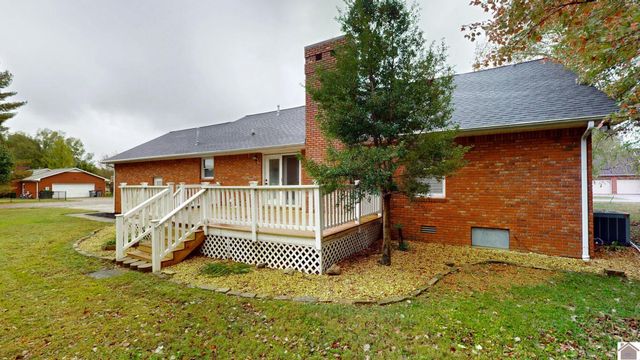 2200 Carol Drive, Murray, KY 42071