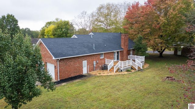 2200 Carol Drive, Murray, KY 42071