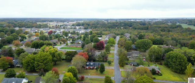 2200 Carol Drive, Murray, KY 42071