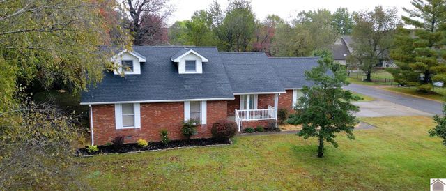 2200 Carol Drive, Murray, KY 42071