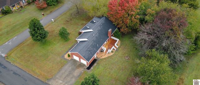 2200 Carol Drive, Murray, KY 42071